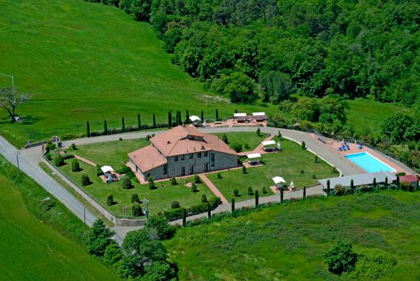 agriturismo a Volterra con piscina