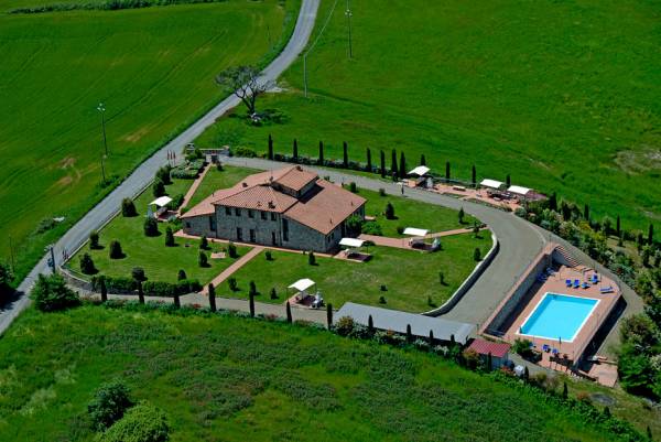 agriturismo vicino Certaldo con piscina